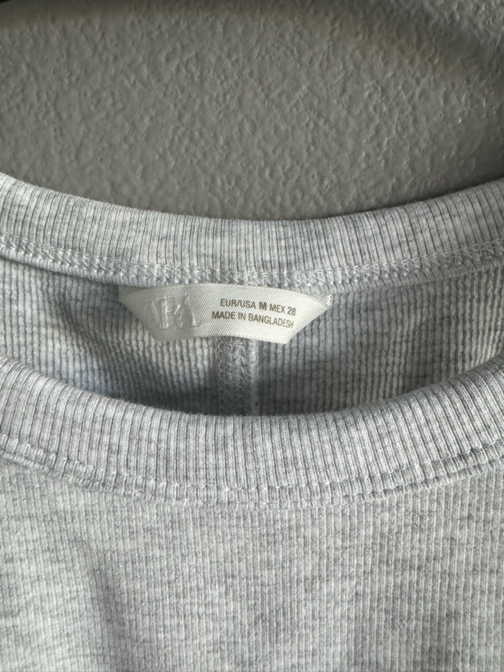Zara Light Gray Ribbed Crop Tank - Picture 3 of 3